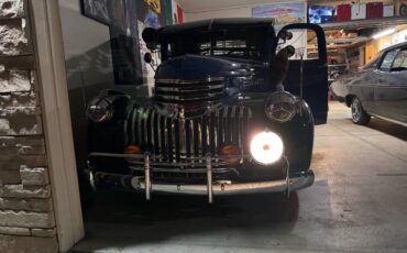 Chevrolet-Pick-up-1946-black-2712-14