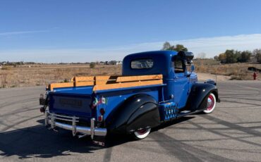 Chevrolet-Pick-up-1946-black-2712-2