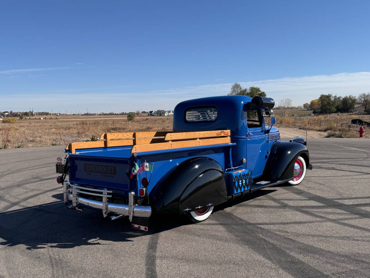 Chevrolet-Pick-up-1946-black-2712-2