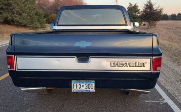 Chevrolet-Pickup-c10-shortbox-1985-blue-105412-11