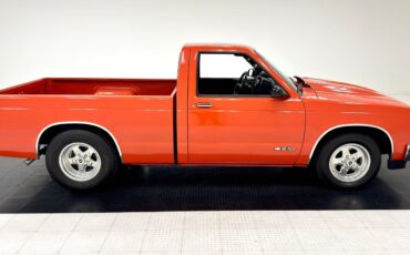 Chevrolet-S-10-Pickup-1986-5