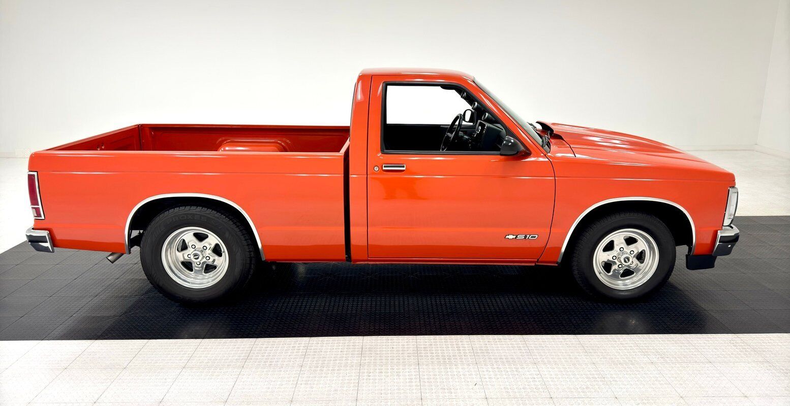 Chevrolet-S-10-Pickup-1986-5