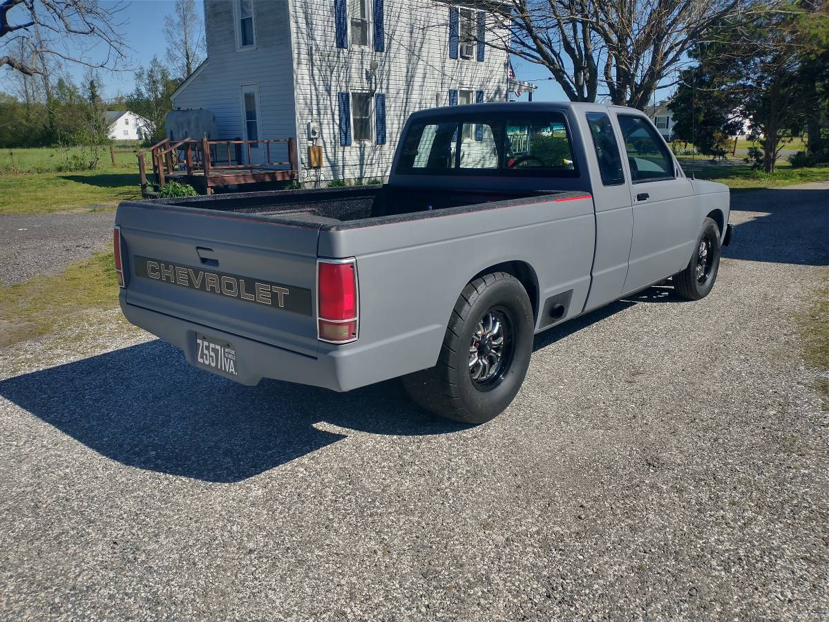 Chevrolet-S10-extended-cab-pickup-1991-16093-1