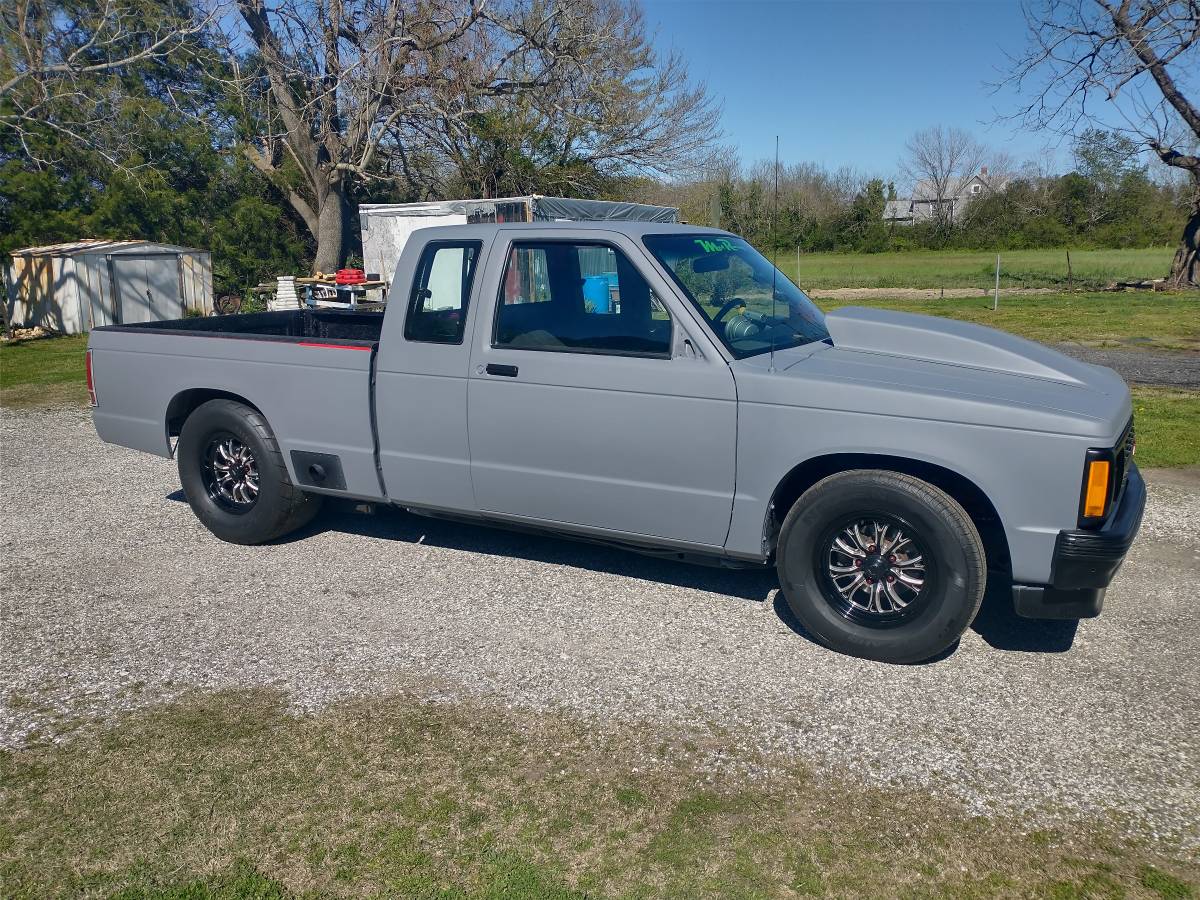 Chevrolet-S10-extended-cab-pickup-1991-16093