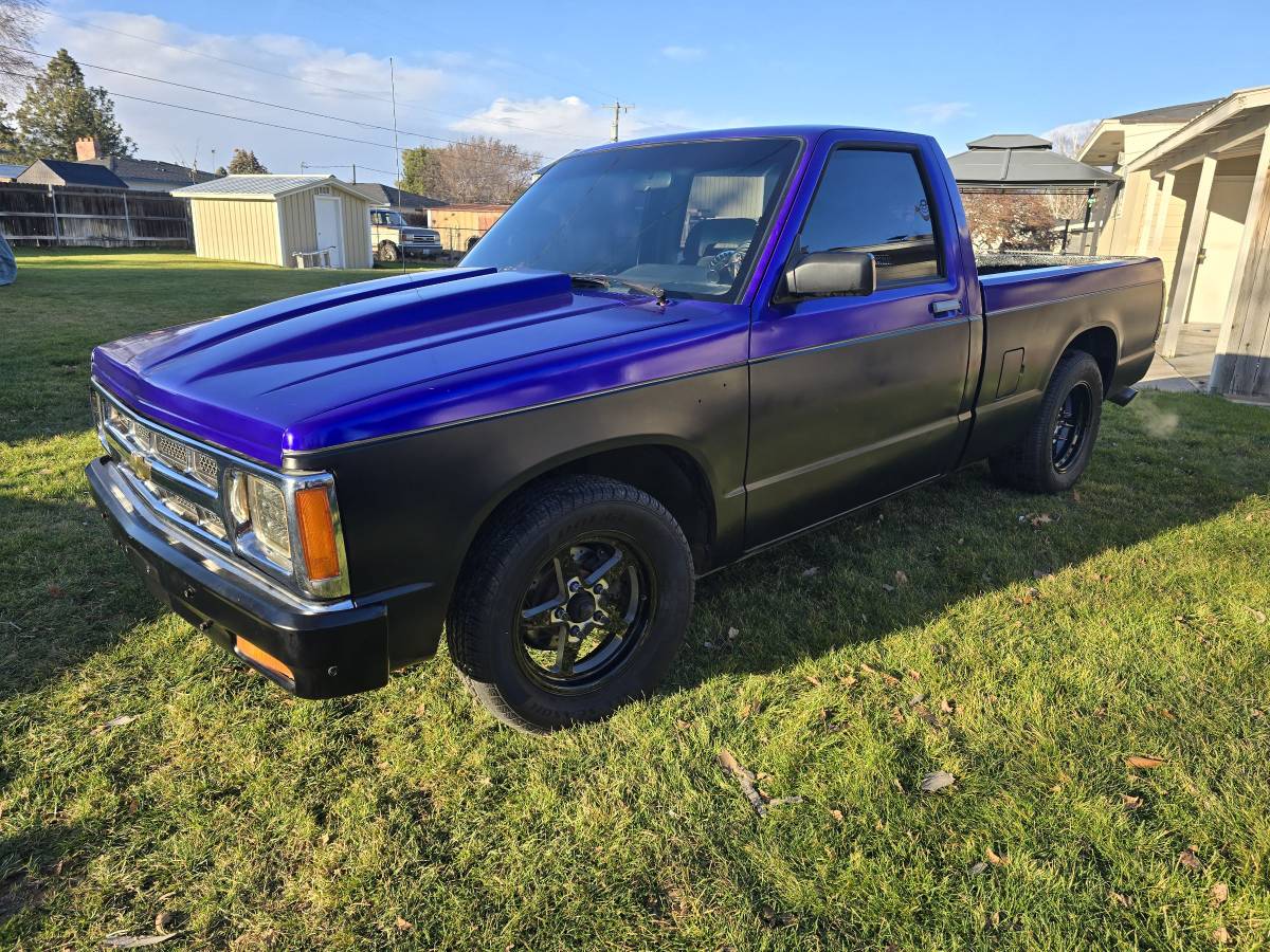 Chevrolet-S10-v8-383-shortbox-1987-7