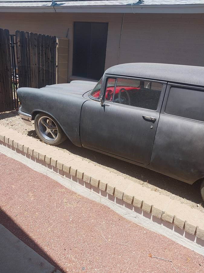 Chevrolet-Sedan-delivery-1957-grey-24-1