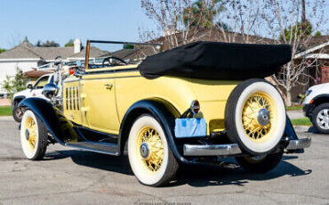 Chevrolet-Series-BA-Confederate-Cabriolet-1932-5