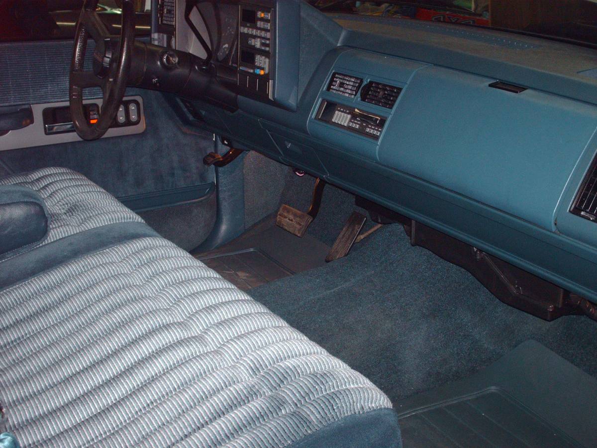 Chevrolet-Silverado-1500-1990-40234-4