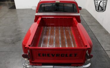 Chevrolet-Silverado-1500-Pickup-1976-11