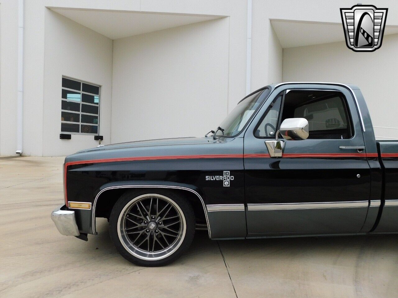 Chevrolet-Silverado-1500-Pickup-1986-5