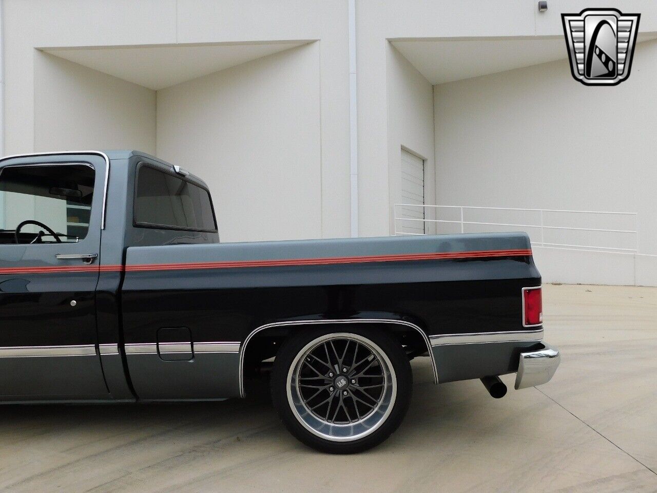 Chevrolet-Silverado-1500-Pickup-1986-7