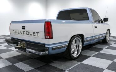 Chevrolet-Silverado-1500-Pickup-1989-6