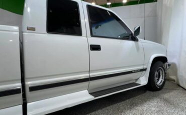 Chevrolet-Silverado-1500-Pickup-1994-4