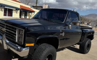 Chevrolet-Silverado-1987-black-160934