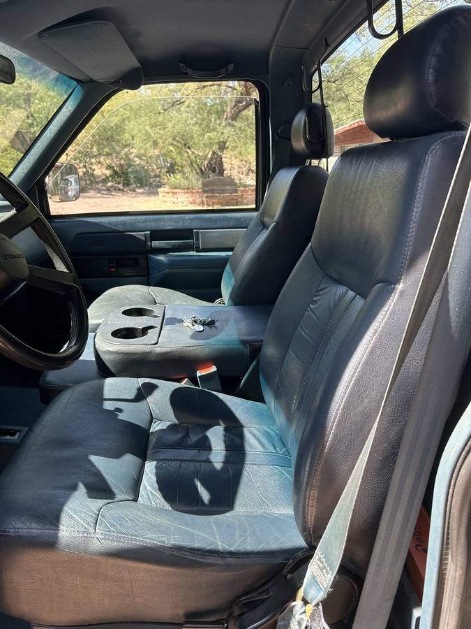 Chevrolet-Silverado-1989-blue-402335-7