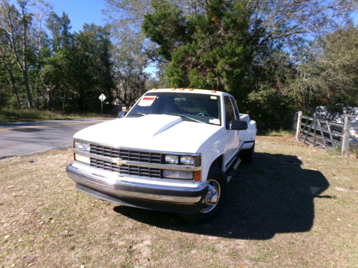 Chevrolet-Silverado-1995-white-320259