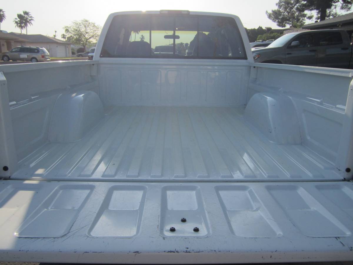 Chevrolet-Silverado-2500-4x4-1995-white-149669-21