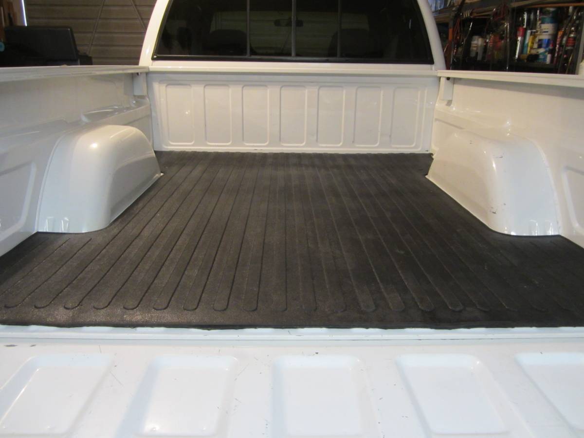 Chevrolet-Silverado-2500-4x4-1995-white-149669-22