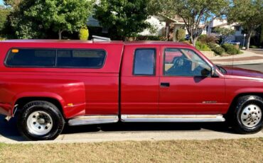 Chevrolet-Silverado-3500-1990-Crimson-red-Tan-96818-1