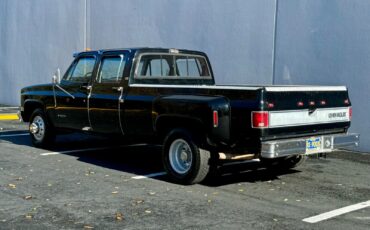 Chevrolet-Silverado-3500-Pickup-1989-2