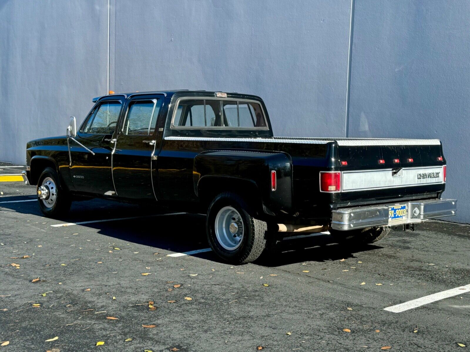 Chevrolet-Silverado-3500-Pickup-1989-2