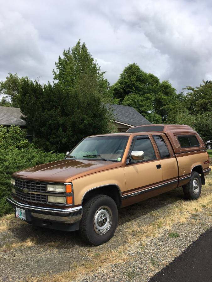 Chevrolet-Silverado-k2500-1990-1