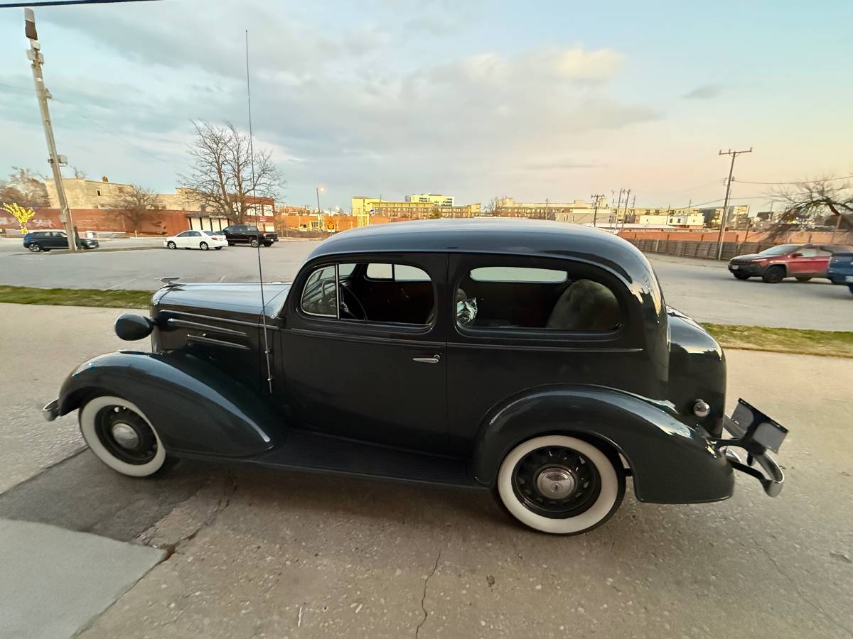 Chevrolet-Standard-1936-4