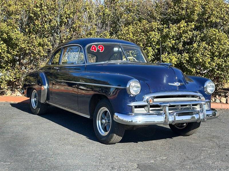 Chevrolet-Styleline-deluxe-1949-2