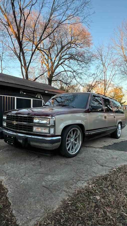 Chevrolet-Suburban-1500-1992-411991-1