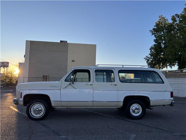 Chevrolet Suburban 1974 à vendre