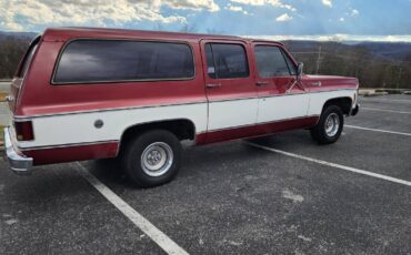 Chevrolet-Suburban-1977-1