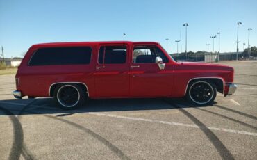 Chevrolet-Suburban-1989-14