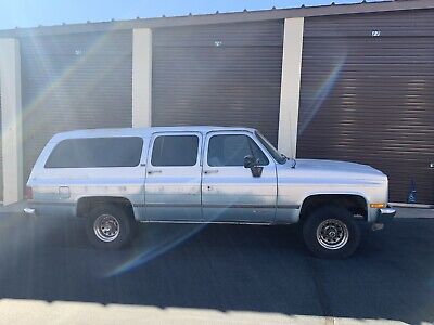 Chevrolet-Suburban-1991-Blue-159325-2