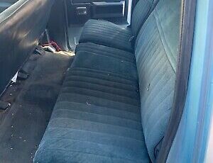 Chevrolet-Suburban-1991-Blue-159325-9