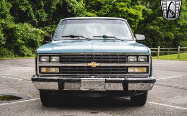 Chevrolet-Suburban-1991-Blue-Blue-244006-9