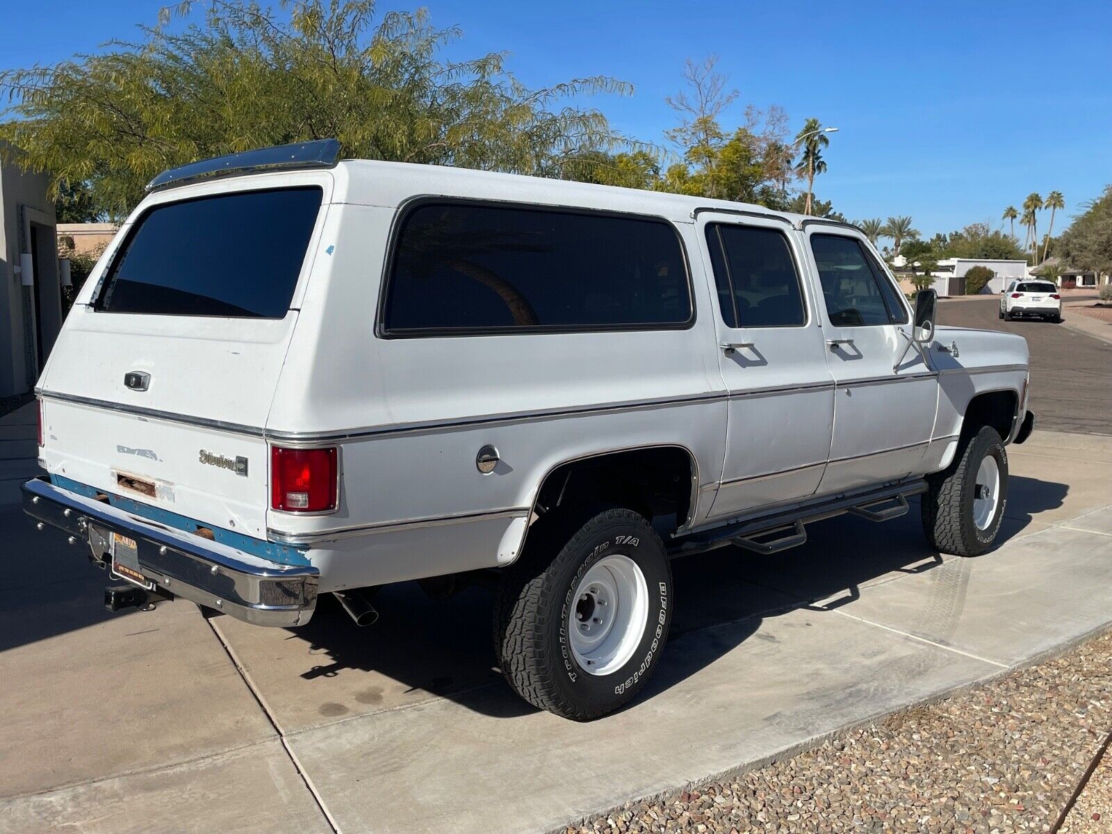 Chevrolet Suburban SUV 1976