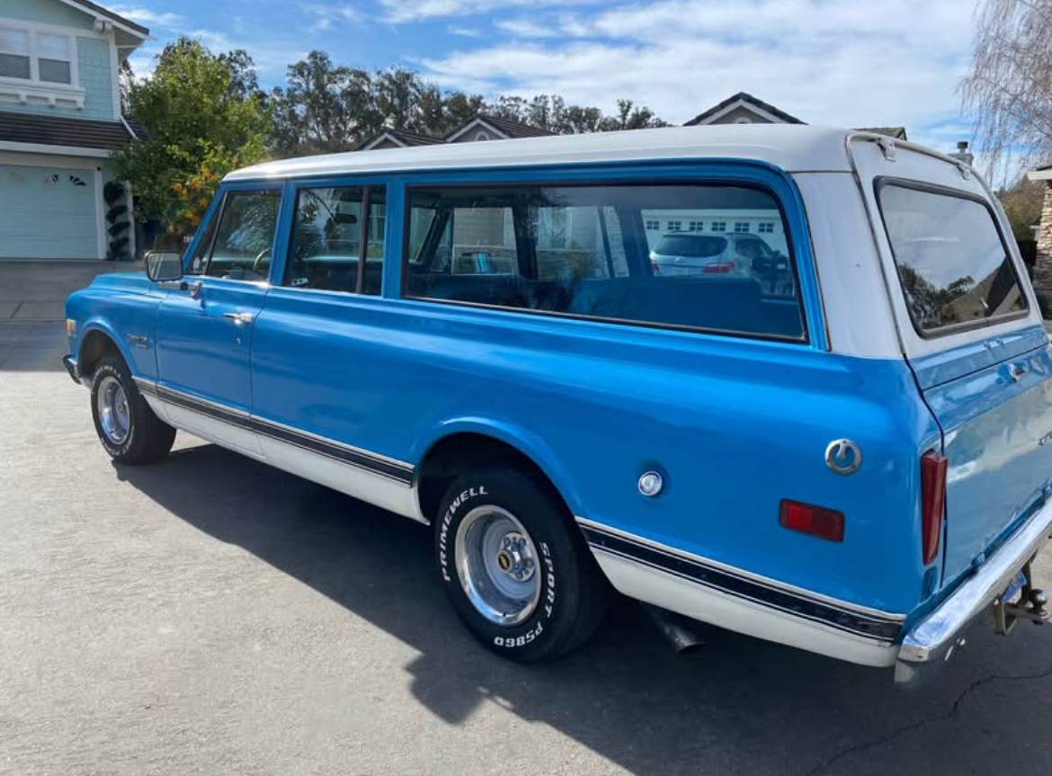 Chevrolet-Suburban-c10-1972-blue-196339-11