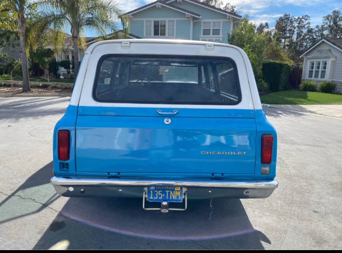 Chevrolet-Suburban-c10-1972-blue-196339-18