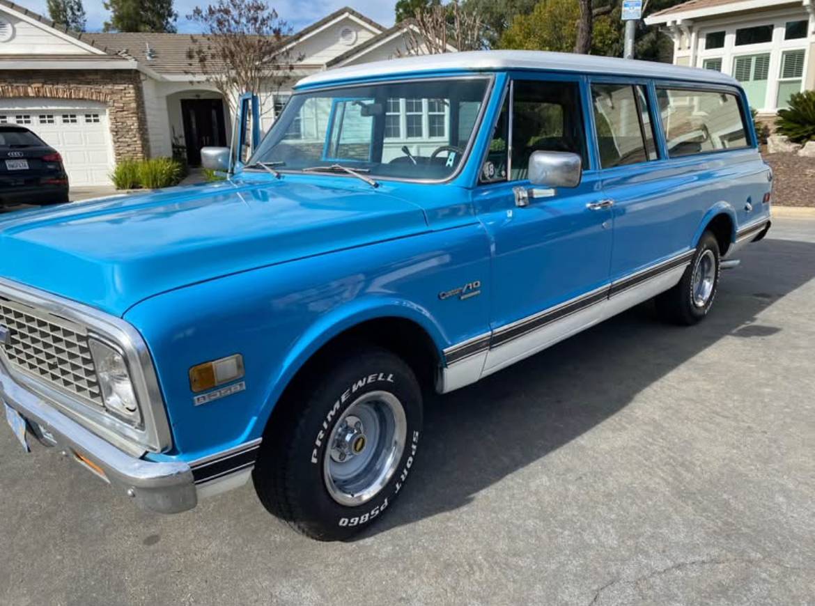 Chevrolet-Suburban-c10-1972-blue-196339-2