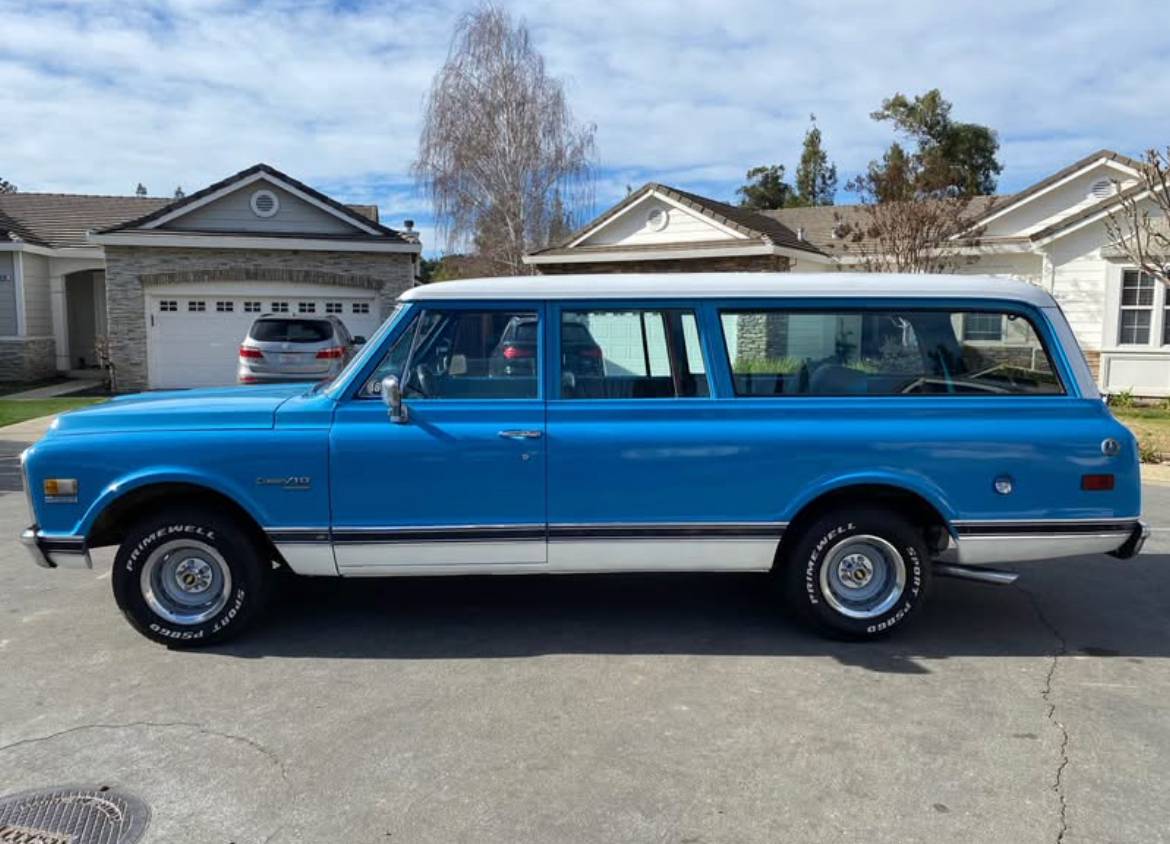 Chevrolet-Suburban-c10-1972-blue-196339-3