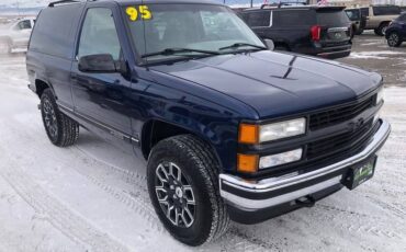 Chevrolet-Tahoe-1995-blue-384751-6