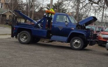 Chevrolet-Tow-truck-wrecker-1980-blue-498895-5