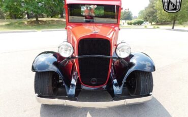 Chevrolet-Truck-1933-Red-Black-211-4