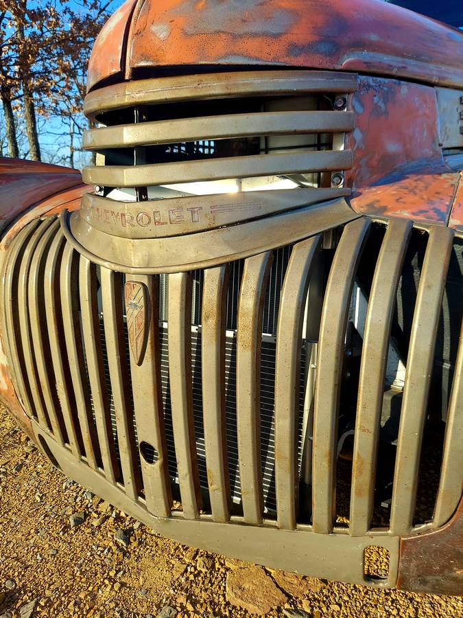 Chevrolet-Truck-1946-3