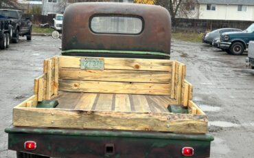 Chevrolet-Truck-1946-green-19312-4