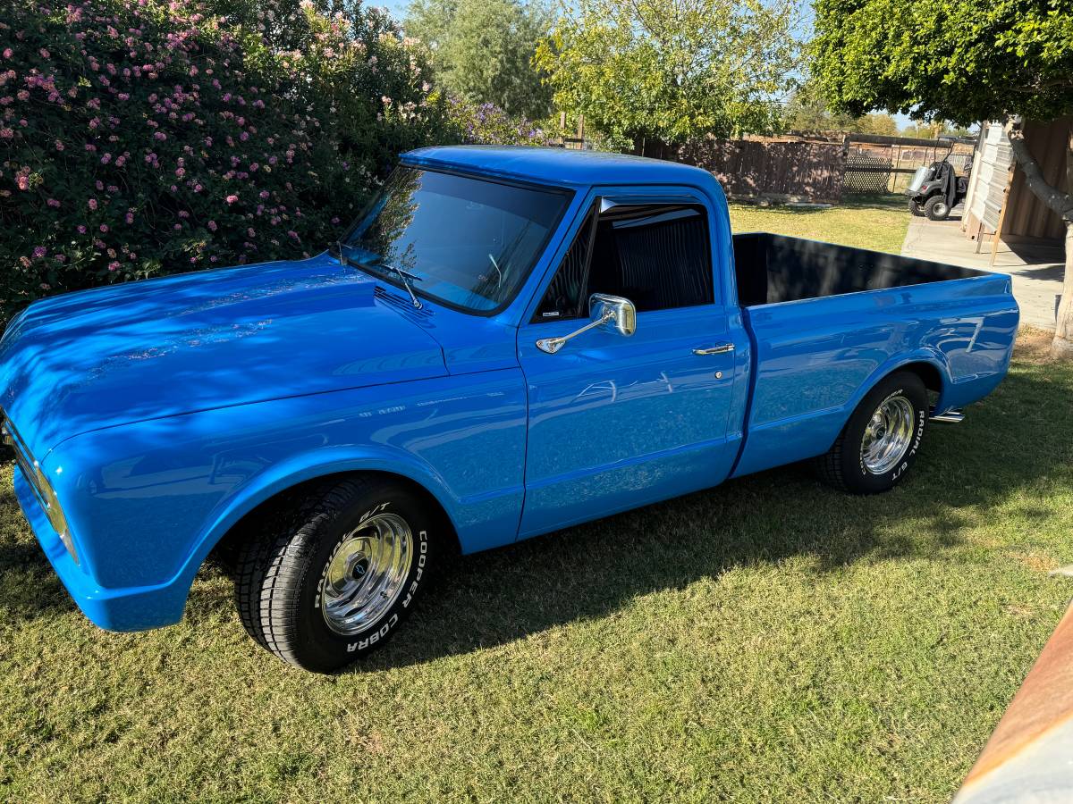 Chevrolet-Truck-1967-blue-8047-2