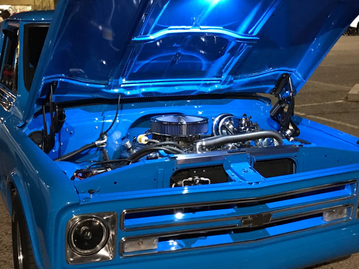 Chevrolet-Truck-1967-blue-8047-3