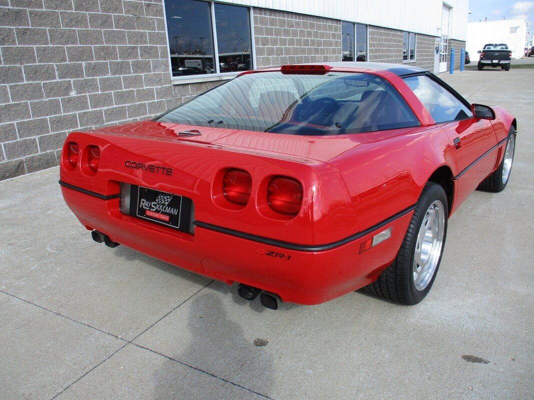 Chevrolet-ZR1-1990-Red-Red-36918-7