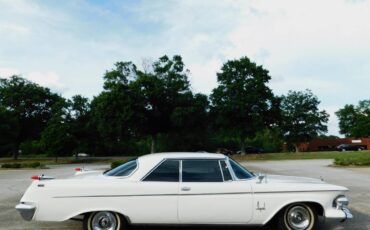 Chrysler-Imperial-1962-4