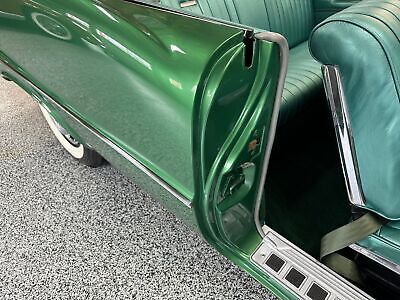 Chrysler-Imperial-Cabriolet-1958-Green-Green-74662-28